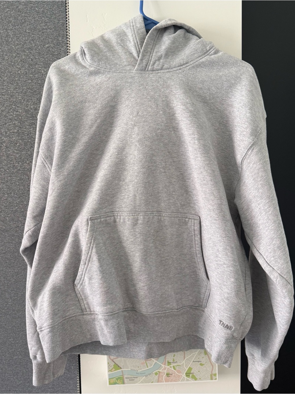 Aritzia TNA women’s Light Gray cozy fleece Crewneck Hoodie